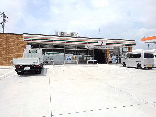 コンビニ　セブンイレブン春日下白水店（コンビニ）まで220m