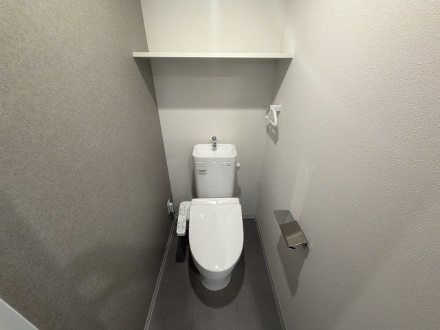 トイレ　同建物別部屋 現況優先