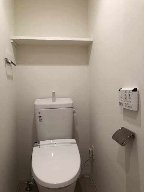 トイレ　同間取り参考写真
