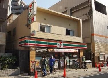 コンビニ　セブンイレブン 川崎本町2丁目店（コンビニ）まで242m