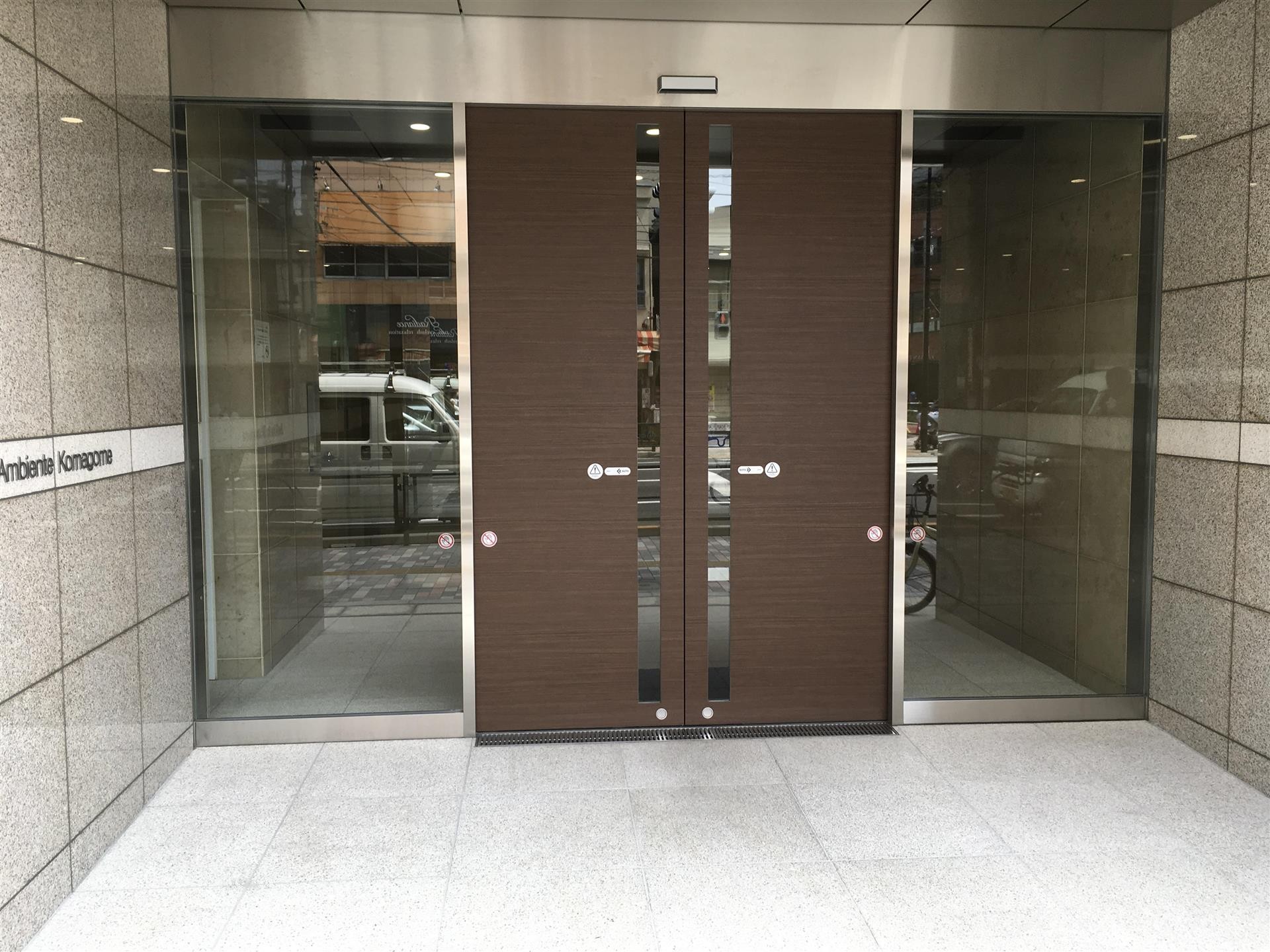 エントランス