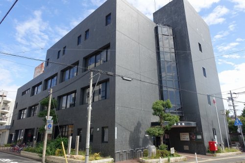 役所　鳴尾支所（役所）まで393m