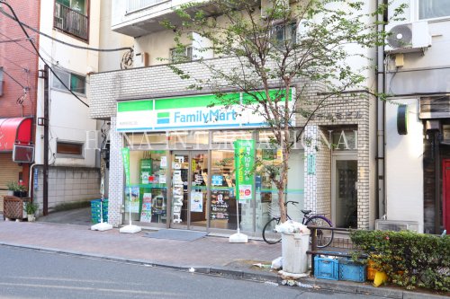 コンビニ　ファミリーマート（コンビニ）まで1148m