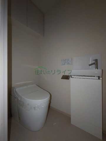 トイレ　ドゥーエ早稲田