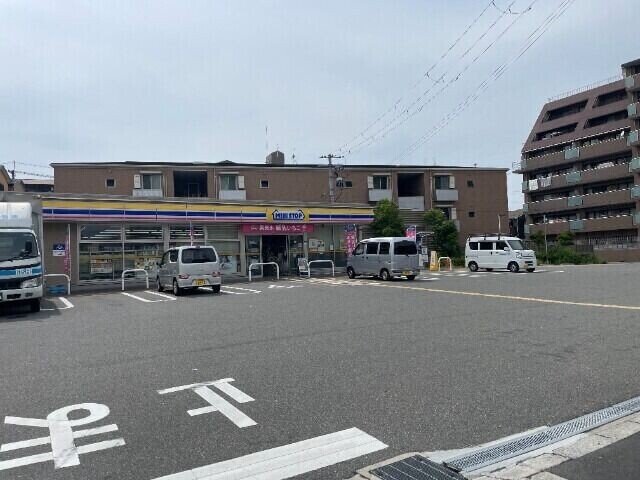 コンビニ　ミニストップ大阪浜2丁目店（コンビニ）まで262m