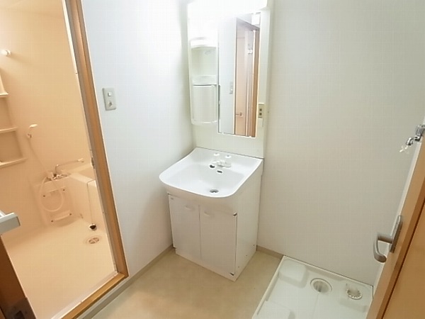 洗面設備　別部屋写真