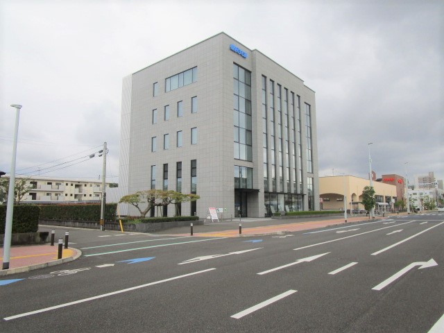 その他　宮崎県民共済生活協同組合（その他）まで580m