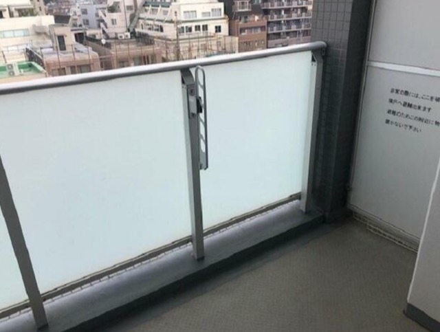 バルコニー