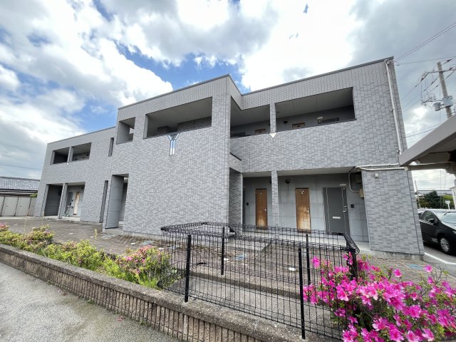 建物外観　外観写真（昼）