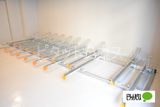 駐車場　駐輪場