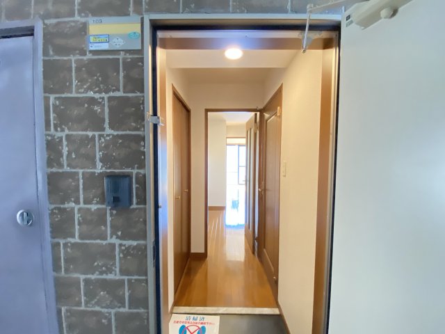 玄関