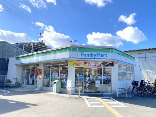コンビニ　ファミリーマート 堺上店（コンビニ）まで439m