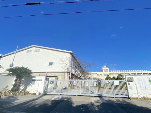 小学校　堺市立福泉上小学校（小学校）まで435m