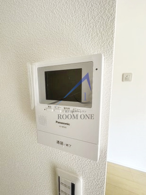 セキュリティ　モニター付きインターホンです。