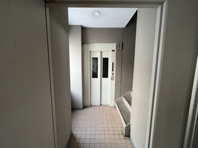 ロビー
