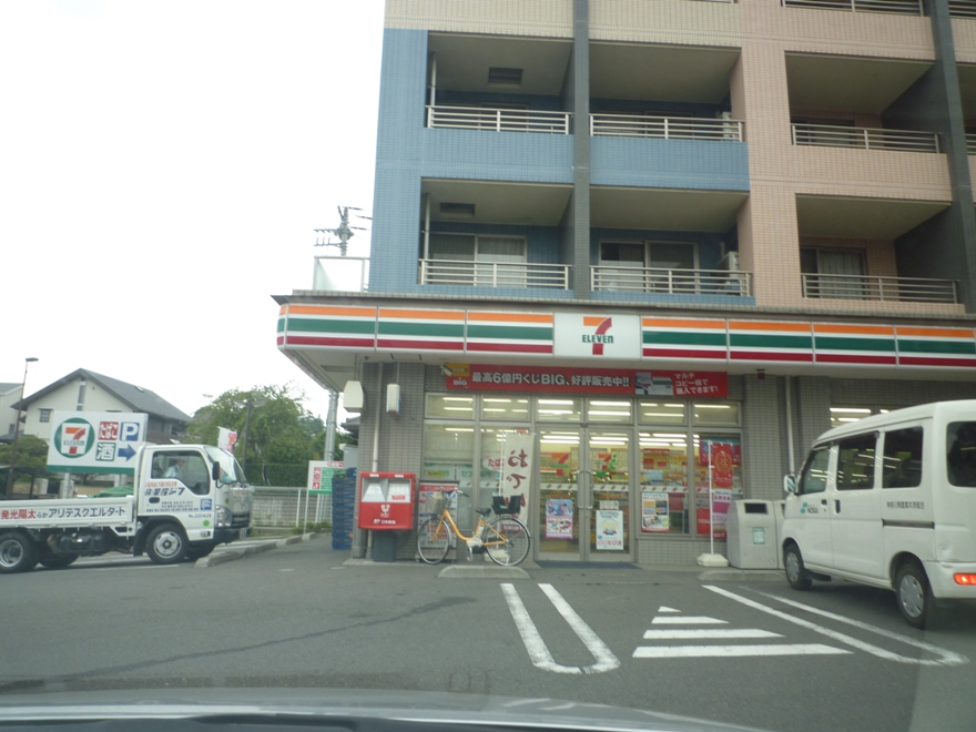 コンビニ　セブンイレブン 横浜長津田みなみ台店（コンビニ）まで376m