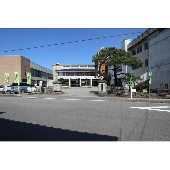 小学校　神明小学校（小学校）まで900m