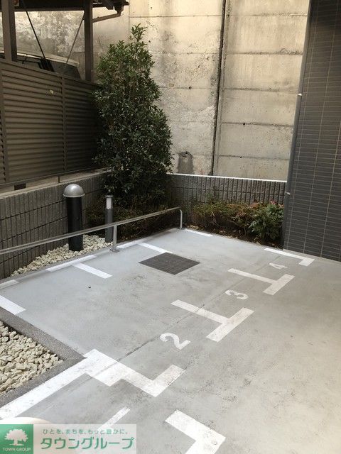 駐車場　2018年1月撮影
