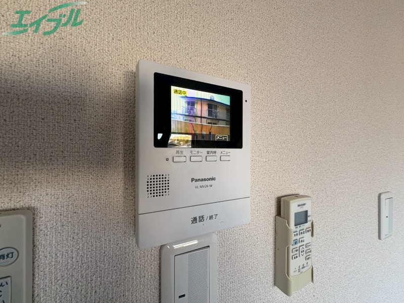 セキュリティ　同型参考写真