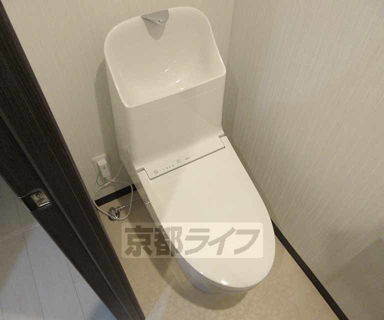 トイレ　清潔感のあるトイレ・