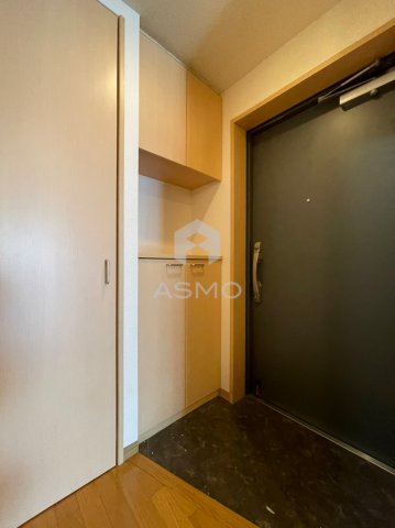 玄関　※建物内別間取参考写真