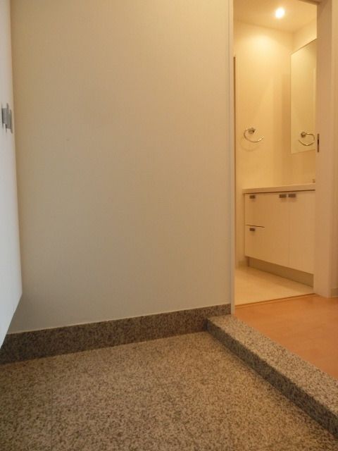 玄関　玄関★（別室参考写真）