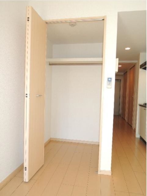 収納　クローゼット