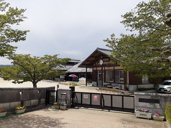 幼稚園・保育園　岡山市立足守幼稚園（幼稚園・保育園）まで1100m