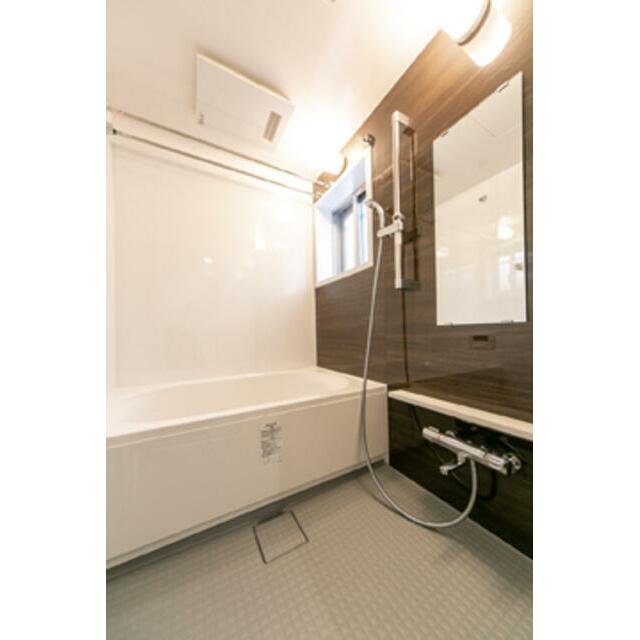 バス・シャワールーム　※写真は同タイプ住戸です。