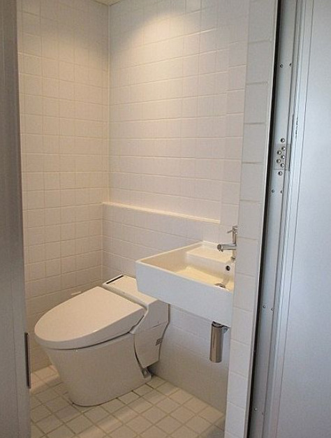 トイレ　※別部屋の参考写真です。
