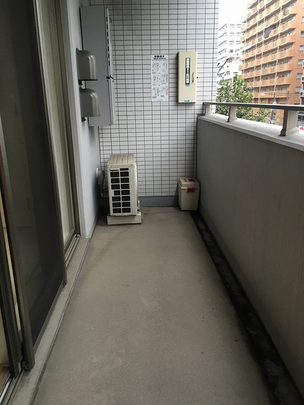 バルコニー