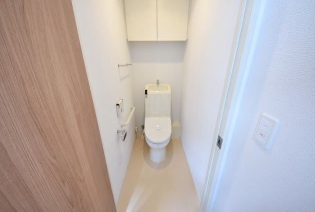 トイレ　※別部屋参考写真