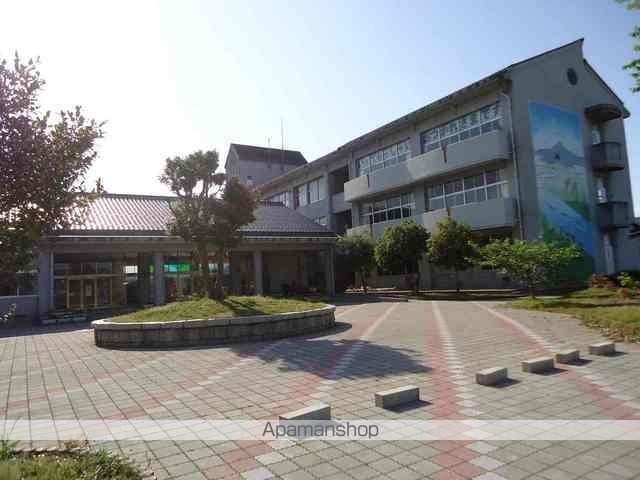 小学校　倉吉市立上北条小学校（小学校）まで400m