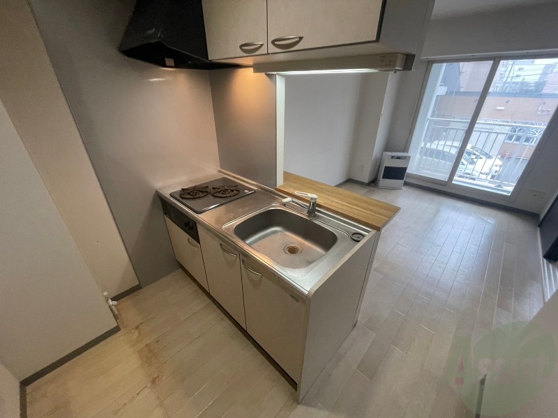 キッチン　こちらはキッチン。調理スペースもあり使いやすそうです。