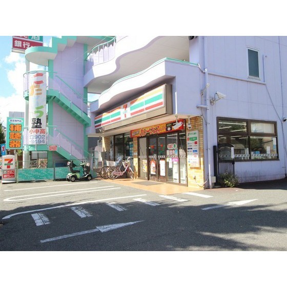 コンビニ　セブンイレブン山口駅前通り店（コンビニ）まで466m