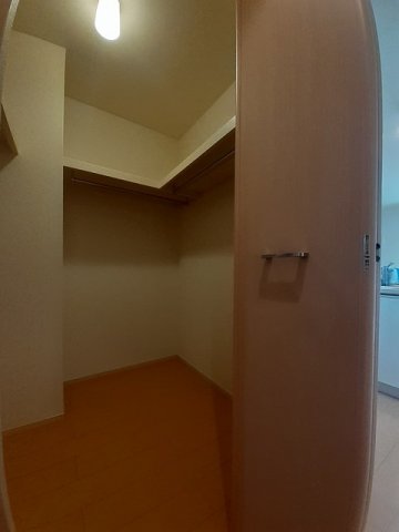 収納　たっぷりとした収納スペースです