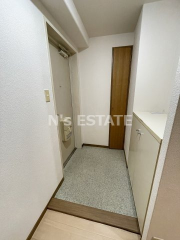 プレセランス東須磨の玄関写真
