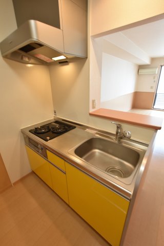 キッチン　同物件、類似間取りのイメージ写真です
