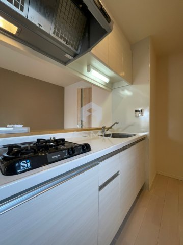キッチン　同マンション別部屋　参考写真