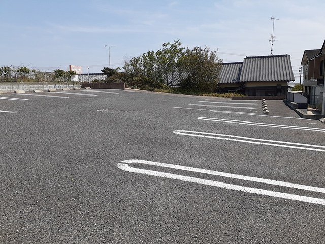 駐車場　駐車場があります