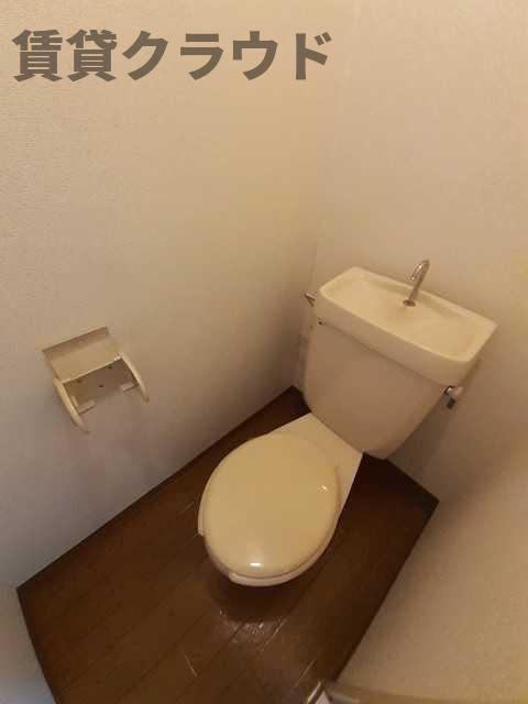 トイレ　コンパクトで使いやすいトイレです