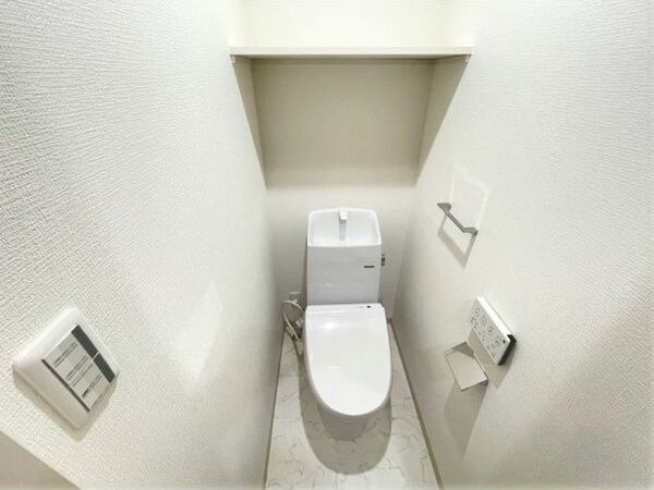 トイレ　同仕様画像
