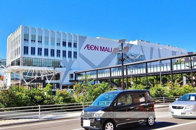 ショッピングセンター　イオンモール徳島店（ショッピングセンター）まで389m