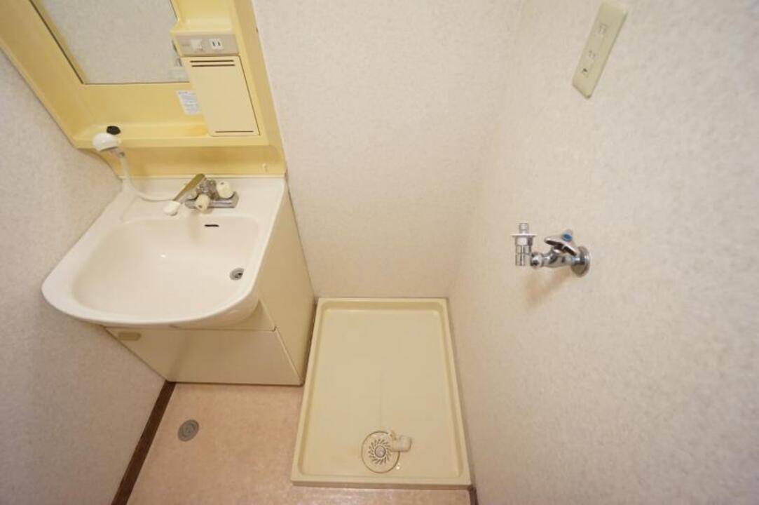 その他設備　洗濯機置場