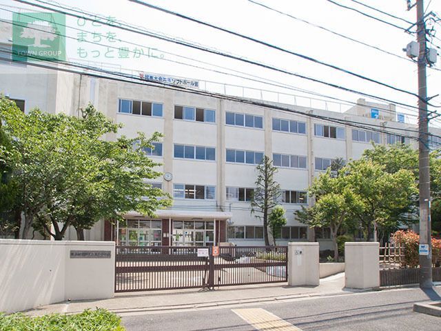 その他　奥戸中学校（その他）まで970m
