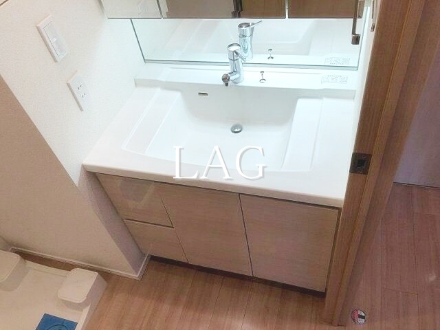 洗面設備　洗面台です。