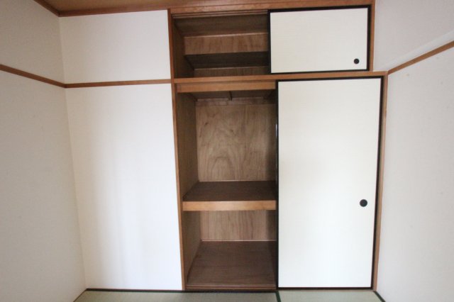 収納　※別部屋のお写真で、現況優先と致します。