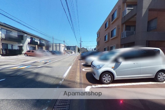 その他　前面道路（その他）まで0m