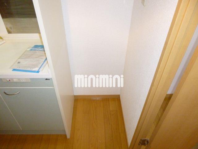 その他部屋・スペース　冷蔵庫スペースあるので便利ですね
