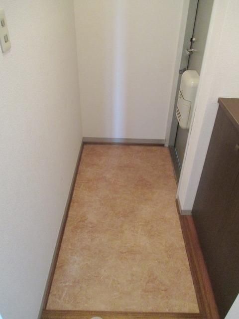 玄関　★室内から見た玄関です★